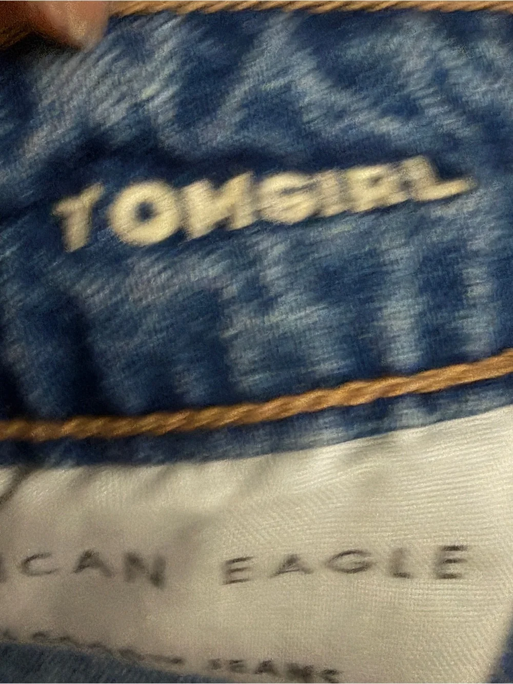 American eagle tomgirl jeans